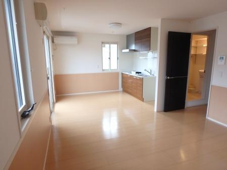 居室・リビング　すべて参考写真です(201)　※202は反転タイプです