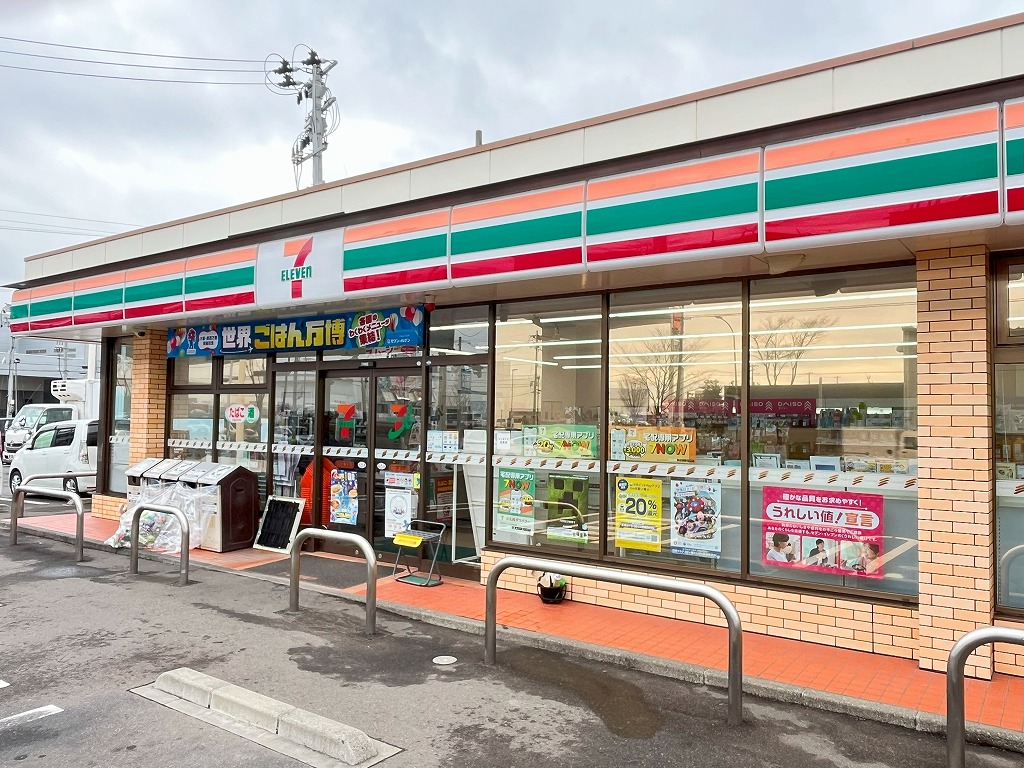 コンビニ　セブンイレブン仙台港北店（コンビニ）まで396m