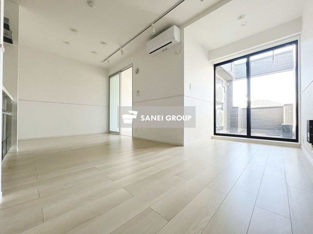 居室・リビング　同仕様