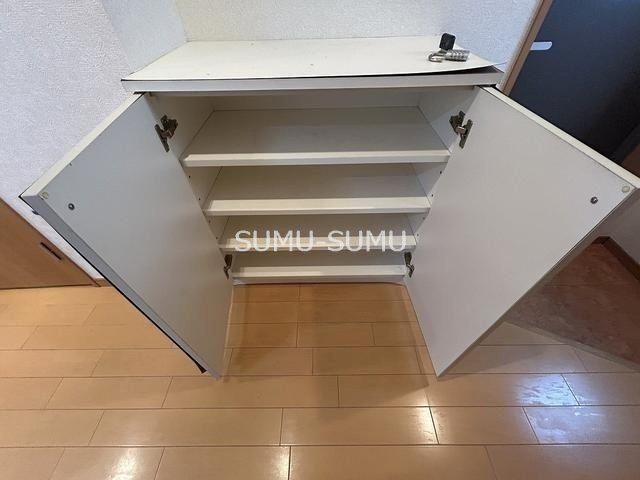 収納　収納