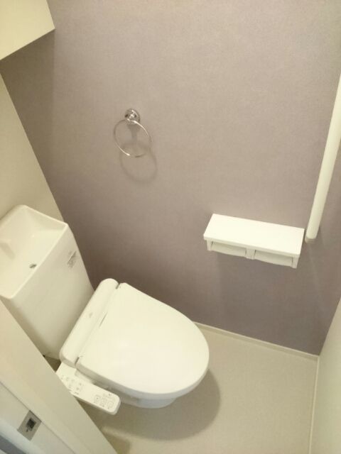ポルトボヌール Cのトイレ写真