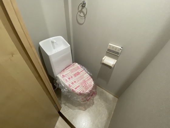 トイレ　※別部屋の写真です