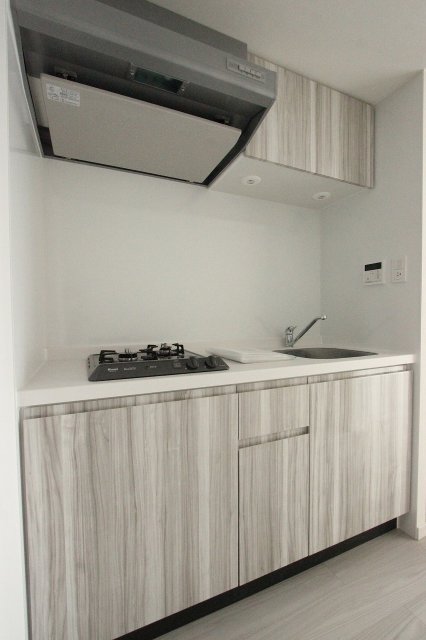 キッチン　同物件別部屋