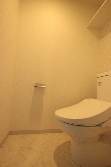 トイレ　同物件別部屋