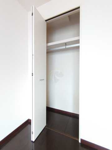 収納　Tスクエア