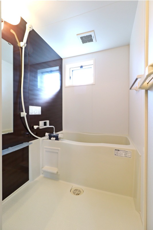 バス・シャワールーム　図面と現状に相違がある場合には現状を優先