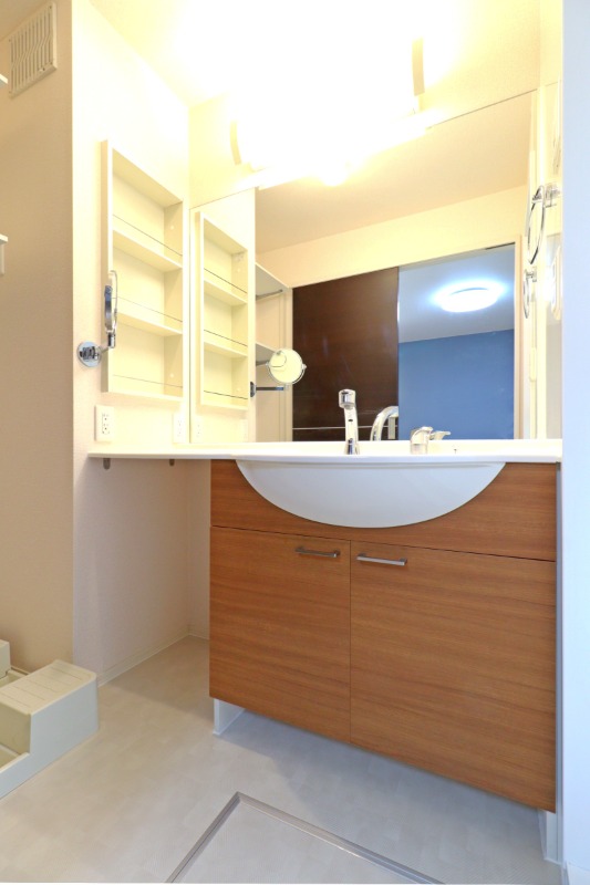 洗面設備　図面と現状に相違がある場合には現状を優先