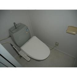 トイレ　同じ建物の別のお部屋