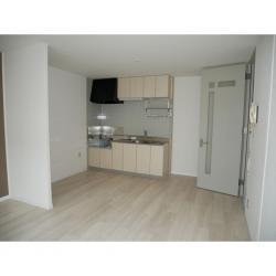 居室・リビング　同じ建物の別のお部屋