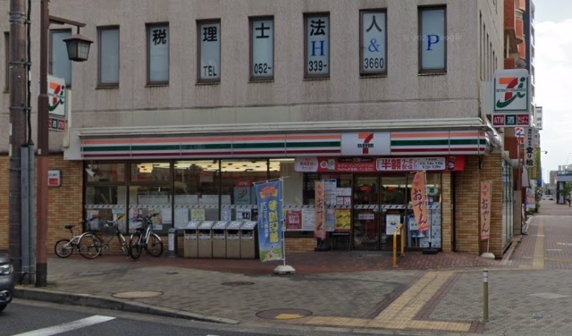 コンビニ　セブンイレブン名古屋尾頭橋店（コンビニ）まで27m