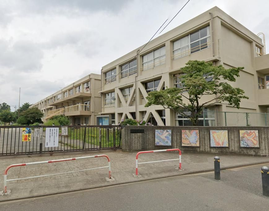 小学校　松戸市立常盤平第二小学校（小学校）まで800m