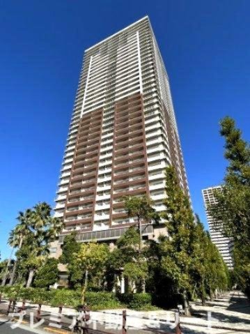 建物外観　そびえたつ外観です