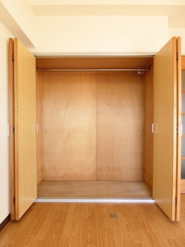 収納　図面と現状に相違がある場合には現状を優先