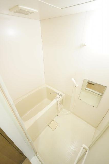 バス・シャワールーム　※同物件・同タイプの写真です。