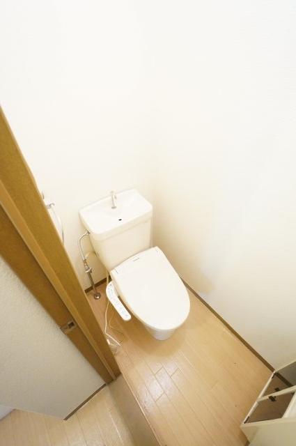 トイレ　※同物件・同タイプの写真です。