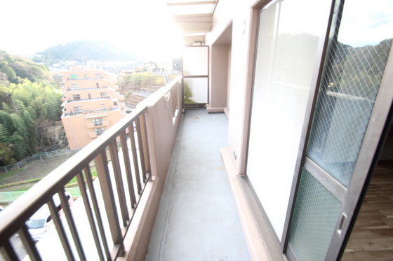 バルコニー　※別部屋の写真です