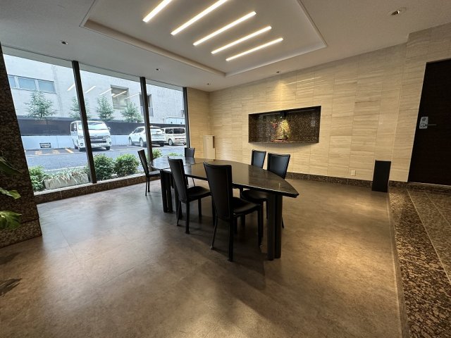 ロビー　ロビー