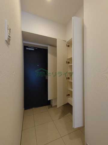 玄関　LIGHT TERRACE新宿御苑