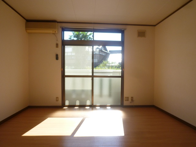 その他部屋・スペース　エアコン・照明付きです♪