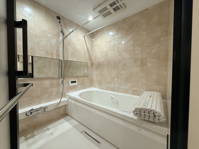 バス・シャワールーム　別号室の写真です。