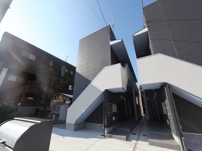 建物外観　外観　光インターネット無料　　家具家電ご用意できます