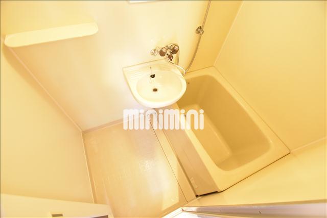 バス・シャワールーム　都市ガスで経済的です