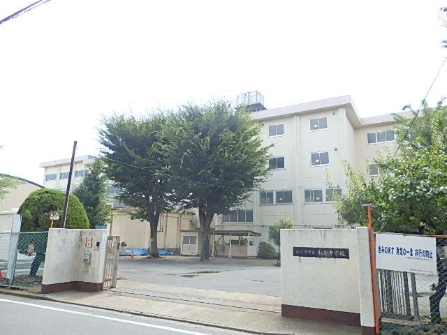 中学校　打越中（中学校）まで1200m