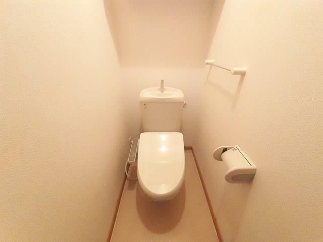 山陽電鉄本線 飾磨駅 徒歩15分 2階建 築22年のトイレ写真