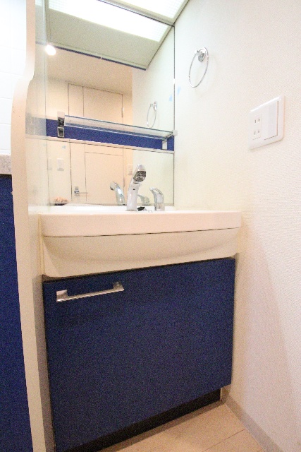 洗面設備　※別室の参考写真の為、現況優先です。