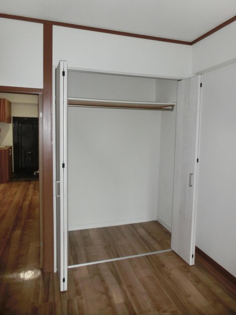 収納　クローゼット