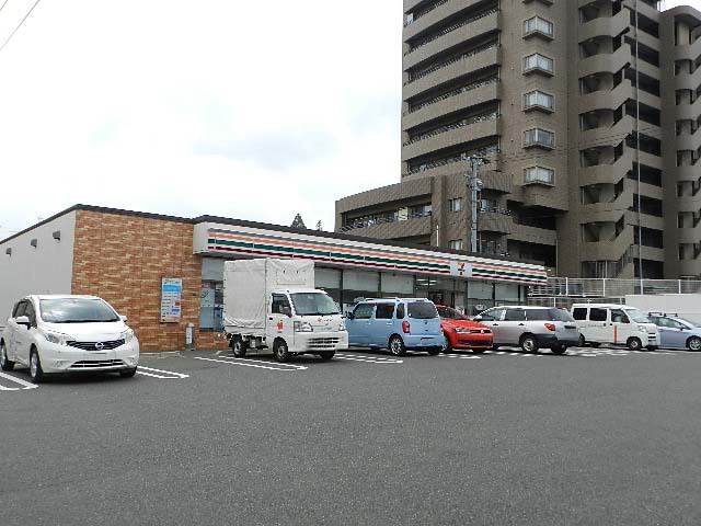 コンビニ　セブンイレブン小倉井堀４丁目店（コンビニ）まで255m