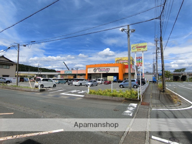 コンビニ　セブンイレブン（コンビニ）まで997m