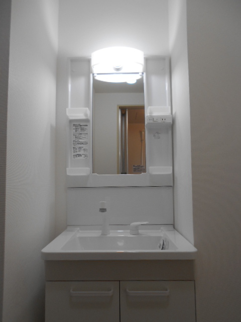 洗面設備　洗髪洗面化粧台