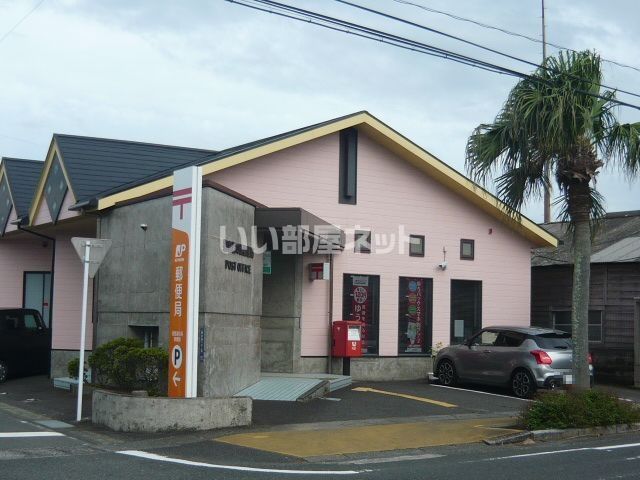 郵便局　指宿湯の浜郵便局（郵便局）まで989m