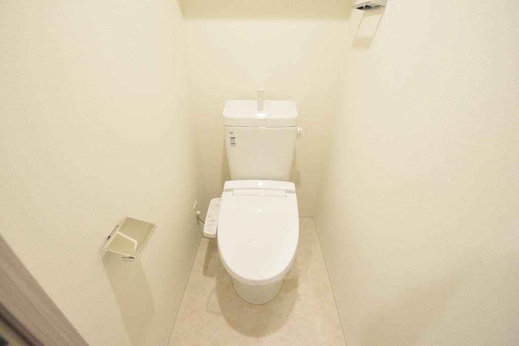 トイレ　シャワー付トイレ