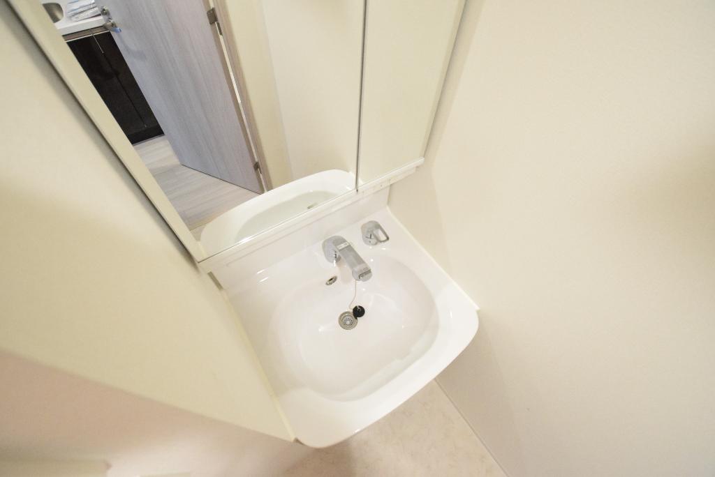 洗面設備　洗髪洗面化粧台