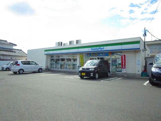 コンビニ　ファミリーマート桜ヶ丘五丁目店（コンビニ）まで349m