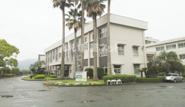 高校・高専　熊本県立八代工業高校（高校・高専）まで1696m