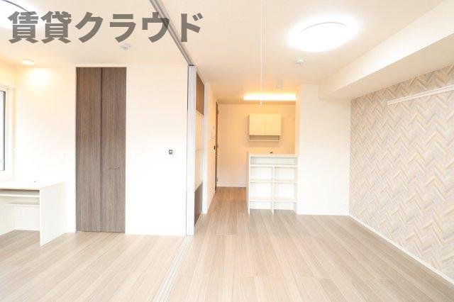 居室・リビング　落ち着いた色合いのおしゃれなお部屋♪