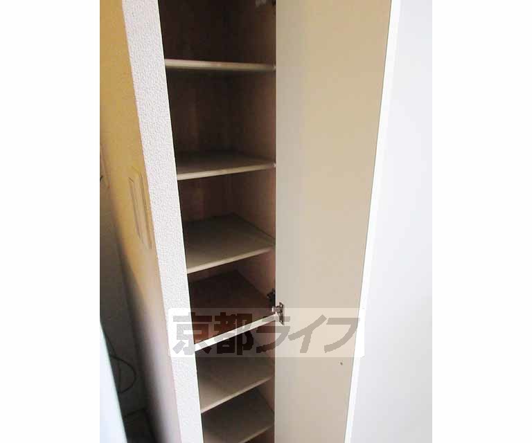 収納　シューズボックス！