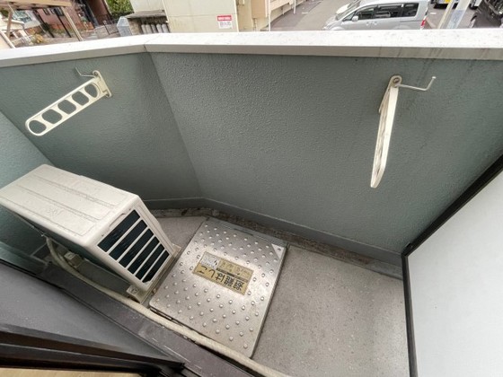 バルコニー　※別号室の写真です