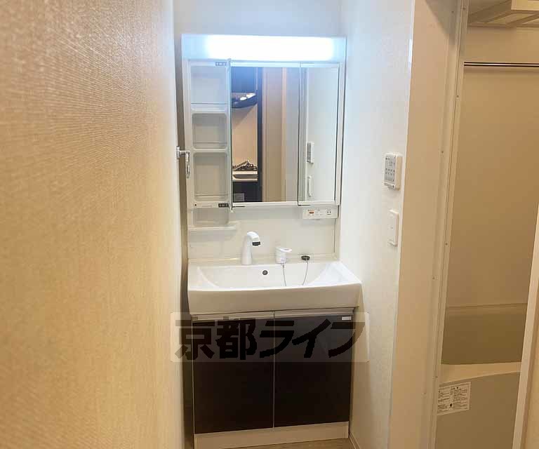 洗面設備　独立洗面台