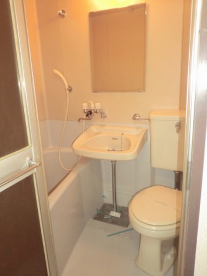 洗面設備　※別号室のお写真です。