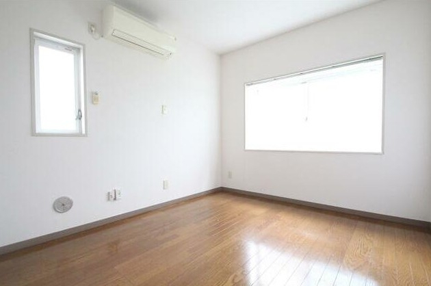 居室・リビング　※別部屋参考画像です。