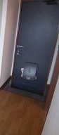 玄関　同物件別号室のものです。