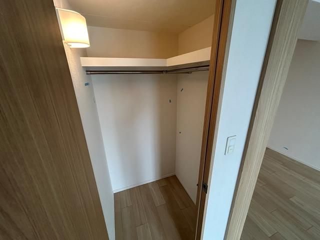 収納　別タイプ部屋　参考写真です