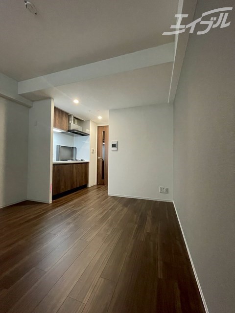 居室・リビング　８帖のリビング、レアイウト自由自在！