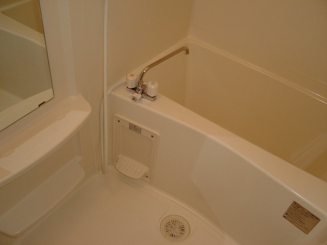 バス・シャワールーム　バス