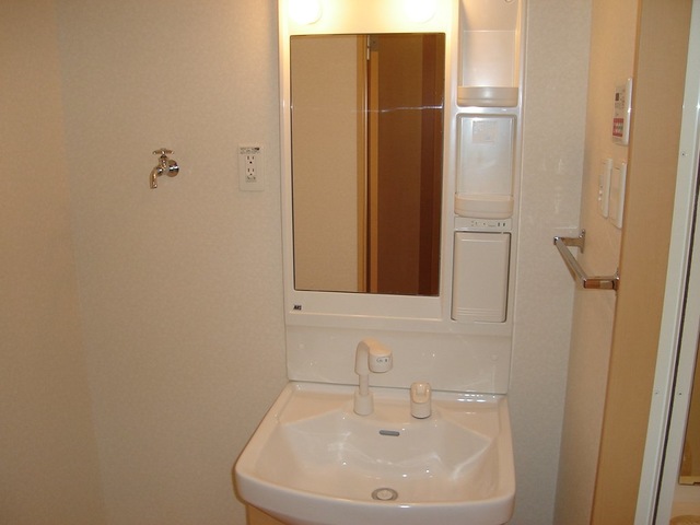 洗面設備　洗髪洗面化粧台