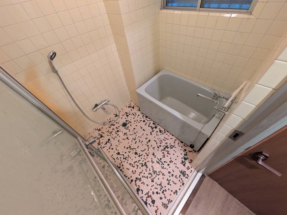 バス・シャワールーム　浴室